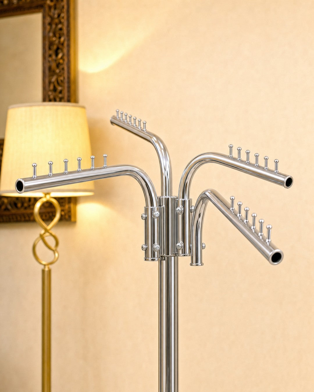 Double Clothing Stand - close-up of the top bracket with rotating arms